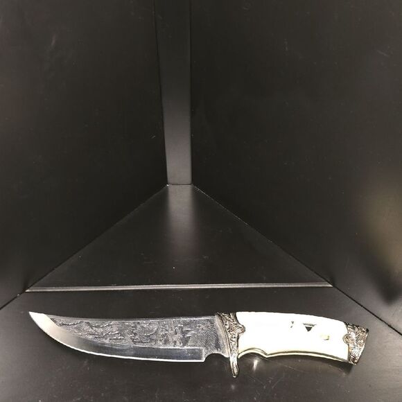 Eagle Themed Decorative Knife with Display Box - Picture 8 of 10